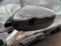 USED 2017 67 DS DS 3 1.2 PURETECH CONNECTED CHIC 3d 80 BHP SATELITTE NAVIGATION - BLUETOOTH - MIRROR LINK WITH APPLE CARPLAY - DAB RADIO - USB INPUT - AUTOMATIC AIR CONDITIONING - 17" DIAMOND CUT ALLOYS - 7" TOUCH SCREEN DISPLAY