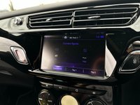 USED 2017 67 DS DS 3 1.2 PURETECH CONNECTED CHIC 3d 80 BHP SATELITTE NAVIGATION - BLUETOOTH - MIRROR LINK WITH APPLE CARPLAY - DAB RADIO - USB INPUT - AUTOMATIC AIR CONDITIONING - 17" DIAMOND CUT ALLOYS - 7" TOUCH SCREEN DISPLAY