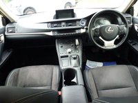 USED 2017 67 LEXUS CT 1.8 200H LUXURY 5d 135 BHP www.suffolkcarcentre.co.uk - Located at Reydon
