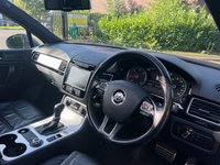 USED 2013 13 VOLKSWAGEN TOUAREG 3.0 V6 R-LINE TDI BLUEMOTION TECHNOLOGY 5d 242 BHP 