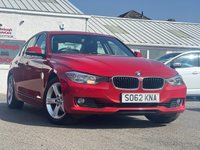 USED 2013 62 BMW 3 SERIES 2.0 320I XDRIVE SE 4d 181 BHP REAR PARKING AID +  GLASS SUNROOF +  17" ALLOYS + START STOP +  CRUISE CONTROL +  AUX +  DAB RADIO +  BLUETOOTH +  HILL START ASSIST +  TPMS +
