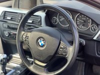 USED 2013 62 BMW 3 SERIES 2.0 320I XDRIVE SE 4d 181 BHP REAR PARKING AID +  GLASS SUNROOF +  17" ALLOYS + START STOP +  CRUISE CONTROL +  AUX +  DAB RADIO +  BLUETOOTH +  HILL START ASSIST +  TPMS +