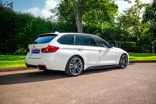 View our BMW 3 SERIES