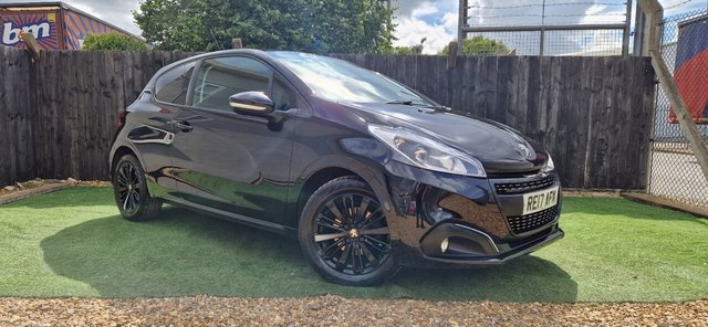 2017 17 Peugeot 208 1.2 PURETECH BLACK EDITION 3d 82 BHP