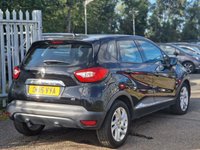 USED 2015 15 RENAULT CAPTUR 1.5 DYNAMIQUE MEDIANAV DCI 5d 90 BHP CRUISE CONTROL +  LED DAY TIME RUNNING LIGHTS +  CLIMATE CONTROL +  BLUETOOTH +  USB +  AUX +  RAIN SENSORS +  AUTOMATIC LIGHTS +  FOG LIGHTS +  KEYLESS START +  SAT NAV +  17 INCH ALLOY WHEELS +  TRACTION CONTROL +