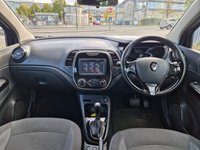 USED 2015 15 RENAULT CAPTUR 1.5 DYNAMIQUE MEDIANAV DCI 5d 90 BHP CRUISE CONTROL +  LED DAY TIME RUNNING LIGHTS +  CLIMATE CONTROL +  BLUETOOTH +  USB +  AUX +  RAIN SENSORS +  AUTOMATIC LIGHTS +  FOG LIGHTS +  KEYLESS START +  SAT NAV +  17 INCH ALLOY WHEELS +  TRACTION CONTROL +