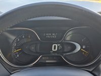 USED 2015 15 RENAULT CAPTUR 1.5 DYNAMIQUE MEDIANAV DCI 5d 90 BHP CRUISE CONTROL +  LED DAY TIME RUNNING LIGHTS +  CLIMATE CONTROL +  BLUETOOTH +  USB +  AUX +  RAIN SENSORS +  AUTOMATIC LIGHTS +  FOG LIGHTS +  KEYLESS START +  SAT NAV +  17 INCH ALLOY WHEELS +  TRACTION CONTROL +