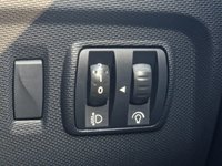 USED 2015 15 RENAULT CAPTUR 1.5 DYNAMIQUE MEDIANAV DCI 5d 90 BHP CRUISE CONTROL +  LED DAY TIME RUNNING LIGHTS +  CLIMATE CONTROL +  BLUETOOTH +  USB +  AUX +  RAIN SENSORS +  AUTOMATIC LIGHTS +  FOG LIGHTS +  KEYLESS START +  SAT NAV +  17 INCH ALLOY WHEELS +  TRACTION CONTROL +