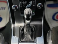USED 2013 63 VOLVO V60 2.0 D3 R-DESIGN LUX NAV 5d 134 BHP CRUISE CONTROL + DAB + USB + AUX + DUAL ZONE CLIMATE CONTROL + PRIVACY GLASS +