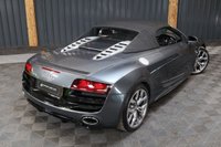 USED 2011 60 AUDI R8 5.2 SPYDER V10 QUATTRO 2d 519 BHP V10 MANUAL SPYDER, FULL SERVICE HISTORY, CARBON INTERIOR, PPF, B&O 12 MONTH WARRANTY