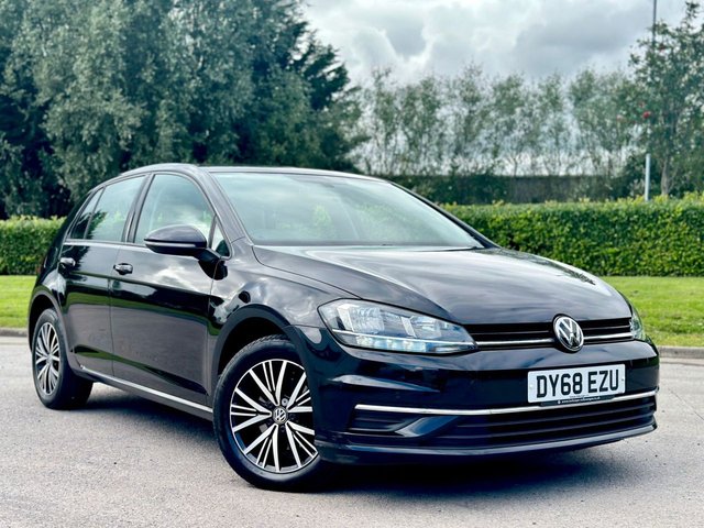 2018 68 Volkswagen Golf 1.6 SE NAVIGATION TDI DSG 5d 114 BHP