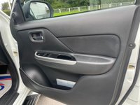USED 2019 69 MITSUBISHI L200 2.3 DI-D WARRIOR DCB 148 BHP ** NO VAT * *  SAT NAV ** CAMERA