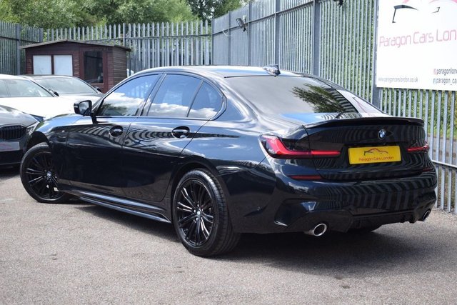 View our BMW 3 SERIES