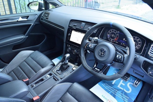 View our VOLKSWAGEN GOLF
