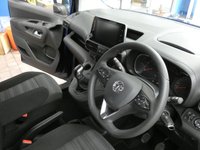 USED 2020 70 VAUXHALL COMBO LIFE 1.5 ENERGY XL S/S 5d 101 BHP 5 SEATS CRUISE PARKING SENSORS