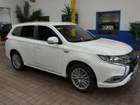 USED 2019 MITSUBISHI OUTLANDER 2.4 PHEV 4H 5d 207 BHP APP BASED SAT NAV LEATHER REAR VIEW CAMERA 1 OWNER SERVICE HISTORY MITSUBISHI WARRANTY