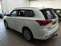 USED 2019 MITSUBISHI OUTLANDER 2.4 PHEV 4H 5d 207 BHP APP BASED SAT NAV LEATHER REAR VIEW CAMERA 1 OWNER SERVICE HISTORY MITSUBISHI WARRANTY