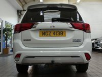 USED 2019 MITSUBISHI OUTLANDER 2.4 PHEV 4H 5d 207 BHP APP BASED SAT NAV LEATHER REAR VIEW CAMERA 1 OWNER SERVICE HISTORY MITSUBISHI WARRANTY