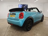 USED 2017 17 MINI CONVERTIBLE 1.5 COOPER 2d 134 BHP PACKED WITH EXTRAS AND IN A STUNNING COLOUR COMBO