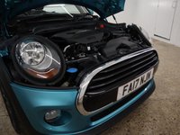 USED 2017 17 MINI CONVERTIBLE 1.5 COOPER 2d 134 BHP PACKED WITH EXTRAS AND IN A STUNNING COLOUR COMBO