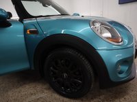 USED 2017 17 MINI CONVERTIBLE 1.5 COOPER 2d 134 BHP PACKED WITH EXTRAS AND IN A STUNNING COLOUR COMBO