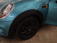 USED 2017 17 MINI CONVERTIBLE 1.5 COOPER 2d 134 BHP PACKED WITH EXTRAS AND IN A STUNNING COLOUR COMBO