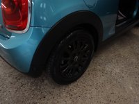 USED 2017 17 MINI CONVERTIBLE 1.5 COOPER 2d 134 BHP PACKED WITH EXTRAS AND IN A STUNNING COLOUR COMBO
