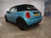 USED 2017 17 MINI CONVERTIBLE 1.5 COOPER 2d 134 BHP PACKED WITH EXTRAS AND IN A STUNNING COLOUR COMBO