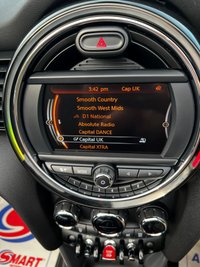USED 2017 17 MINI CONVERTIBLE 1.5 COOPER 2d 134 BHP PACKED WITH EXTRAS AND IN A STUNNING COLOUR COMBO