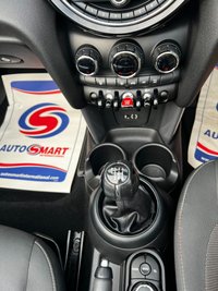 USED 2017 17 MINI CONVERTIBLE 1.5 COOPER 2d 134 BHP PACKED WITH EXTRAS AND IN A STUNNING COLOUR COMBO