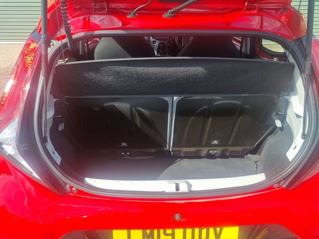 2019 TOYOTA AYGO - Photo 7