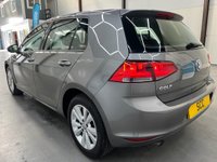 USED 2013 63 VOLKSWAGEN GOLF 1.6 TDI BlueMotion Tech SE Hatchback 5dr Diesel DSG Euro 5 (s/s) (105 ps) Tech Pack, Bluetooth, DAB