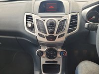 USED 2012 12 FORD FIESTA 1.2 ZETEC 5D 81 BHP PARK SENSORS  BLUETOOTH