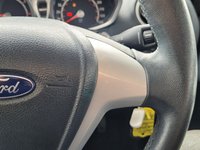 USED 2012 12 FORD FIESTA 1.2 ZETEC 5D 81 BHP PARK SENSORS  BLUETOOTH