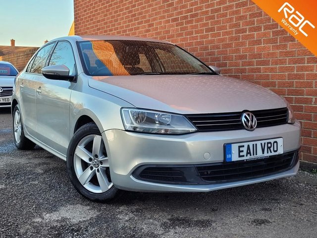 2011 11 Volkswagen Jetta 2.0 SE TDI 4d 139 BHP