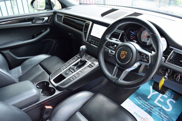 View our PORSCHE MACAN