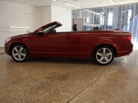 USED 2013 13 VOLVO C70 2.0 D3 SE LUX NAV 2d 148 BHP FULL SERVICE HISTORY IN A GREAT COLOUR COBINATION & AN AUTOMATIC