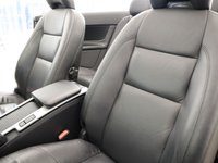 USED 2013 13 VOLVO C70 2.0 D3 SE LUX NAV 2d 148 BHP FULL SERVICE HISTORY IN A GREAT COLOUR COBINATION & AN AUTOMATIC