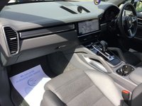 USED 2019 C PORSCHE CAYENNE 4.0 TURBO S 5d AUTO 671 BHP LUXURY SUV