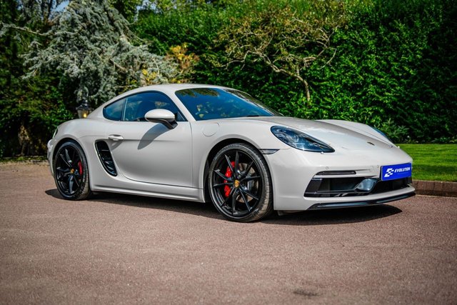 View our PORSCHE 718
