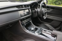 USED 2020 20 JAGUAR XF 2.0d [180] R-Sport 4dr Automatic Euro 6 (Premium Navigation, R-Sport Styling, Heated Leather Seats) !! NATIONWIDE DELIVERY AVAILABLE !!