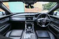 USED 2020 20 JAGUAR XF 2.0d [180] R-Sport 4dr Automatic Euro 6 (Premium Navigation, R-Sport Styling, Heated Leather Seats) !! NATIONWIDE DELIVERY AVAILABLE !!