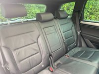 USED 2016 66 VOLKSWAGEN TOUAREG 3.0 V6 R-LINE TDI BLUEMOTION TECHNOLOGY 5d 259 BHP 20in DIAMOND CUT-LEATHER HEATED
