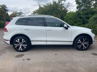 USED 2016 66 VOLKSWAGEN TOUAREG 3.0 V6 R-LINE TDI BLUEMOTION TECHNOLOGY 5d 259 BHP 20in DIAMOND CUT-LEATHER HEATED