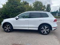 USED 2016 66 VOLKSWAGEN TOUAREG 3.0 V6 R-LINE TDI BLUEMOTION TECHNOLOGY 5d 259 BHP 20in DIAMOND CUT-LEATHER HEATED