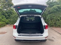 USED 2016 66 VOLKSWAGEN TOUAREG 3.0 V6 R-LINE TDI BLUEMOTION TECHNOLOGY 5d 259 BHP 20in DIAMOND CUT-LEATHER HEATED