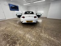USED 2016 16 MAZDA MX-5 1.5 SE-L 2d 130 BHP STUNNING SOFT TOP MAZDA WITH LOW MILES & ONE OWNER FROM NEW WITH MAZDA SERVICE HISTORY