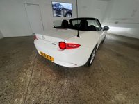 USED 2016 16 MAZDA MX-5 1.5 SE-L 2d 130 BHP STUNNING SOFT TOP MAZDA WITH LOW MILES & ONE OWNER FROM NEW WITH MAZDA SERVICE HISTORY
