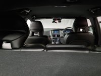 USED 2015 15 VOLVO V40 2.0 T2 R-DESIGN 5d 120 BHP 
