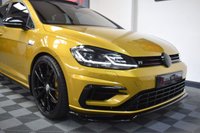 USED 2018 68 VOLKSWAGEN GOLF 2.0 R TSI DSG 5d 306 BHP PAN ROOF / REMUS EXHAUST